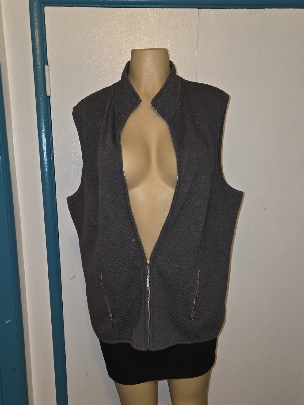 Karen Scott Charcoal Quilted Zip Vest